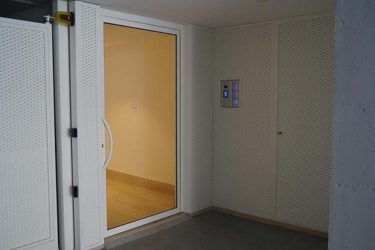 La Perla Di Bari - Private Parking Apartment Екстериор снимка